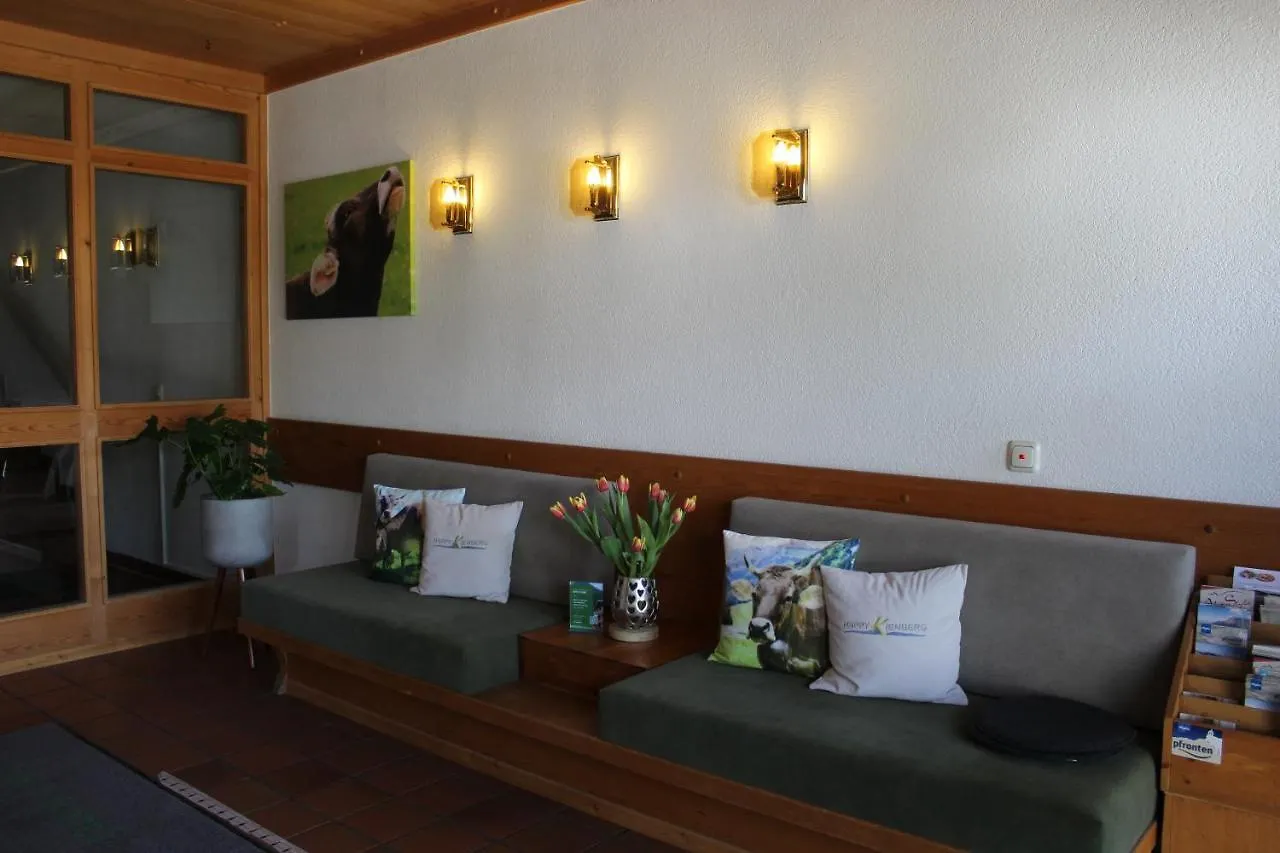 פפרונטן Appartement-Hotel Happy Kienberg מלון דירות