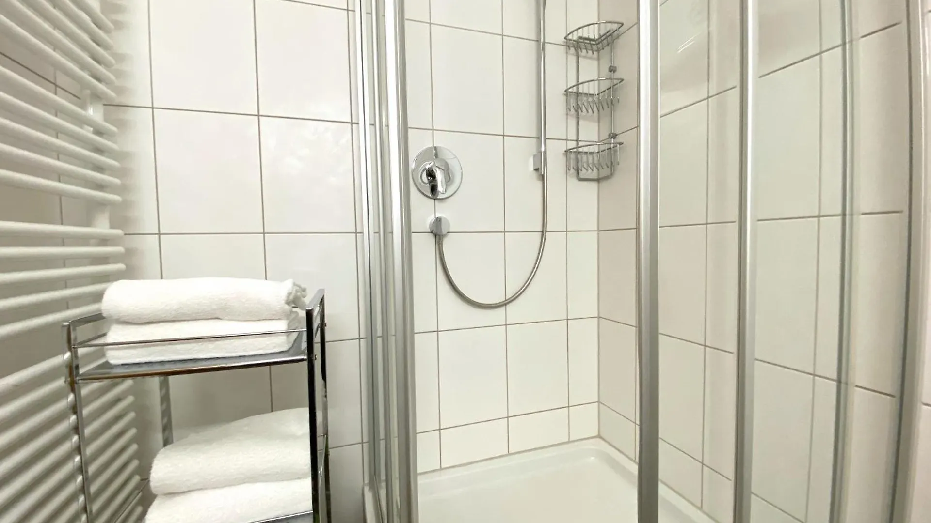 פפרונטן Appartement-Hotel Happy Kienberg מלון דירות