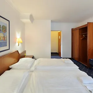 Ambassador Parkhotel Hotel Munich